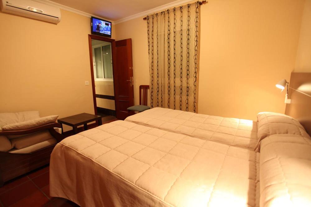 Hostal Zurbaran Llerena Camera foto